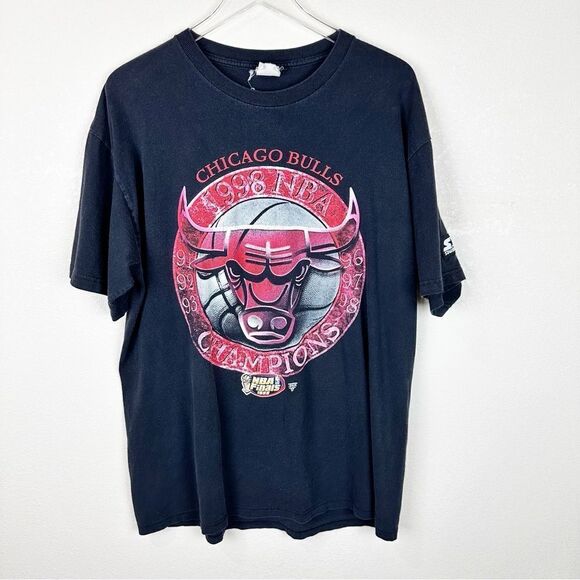 Black Chicago Bulls Vintage 90s Tee Shirt Single Stitch Tee Shirt XL